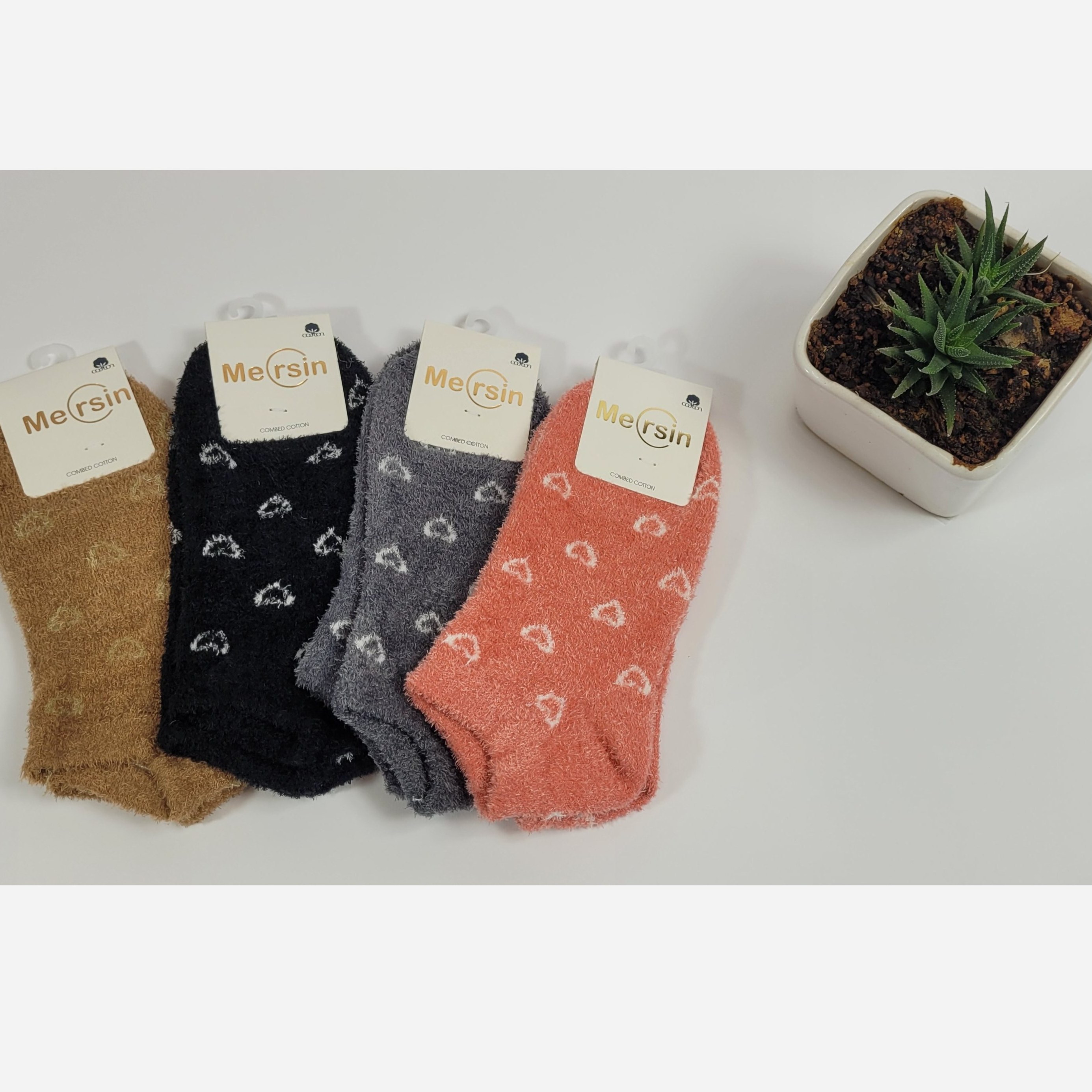 جوراب زنانه  مچی طرح قلبی- کد 027