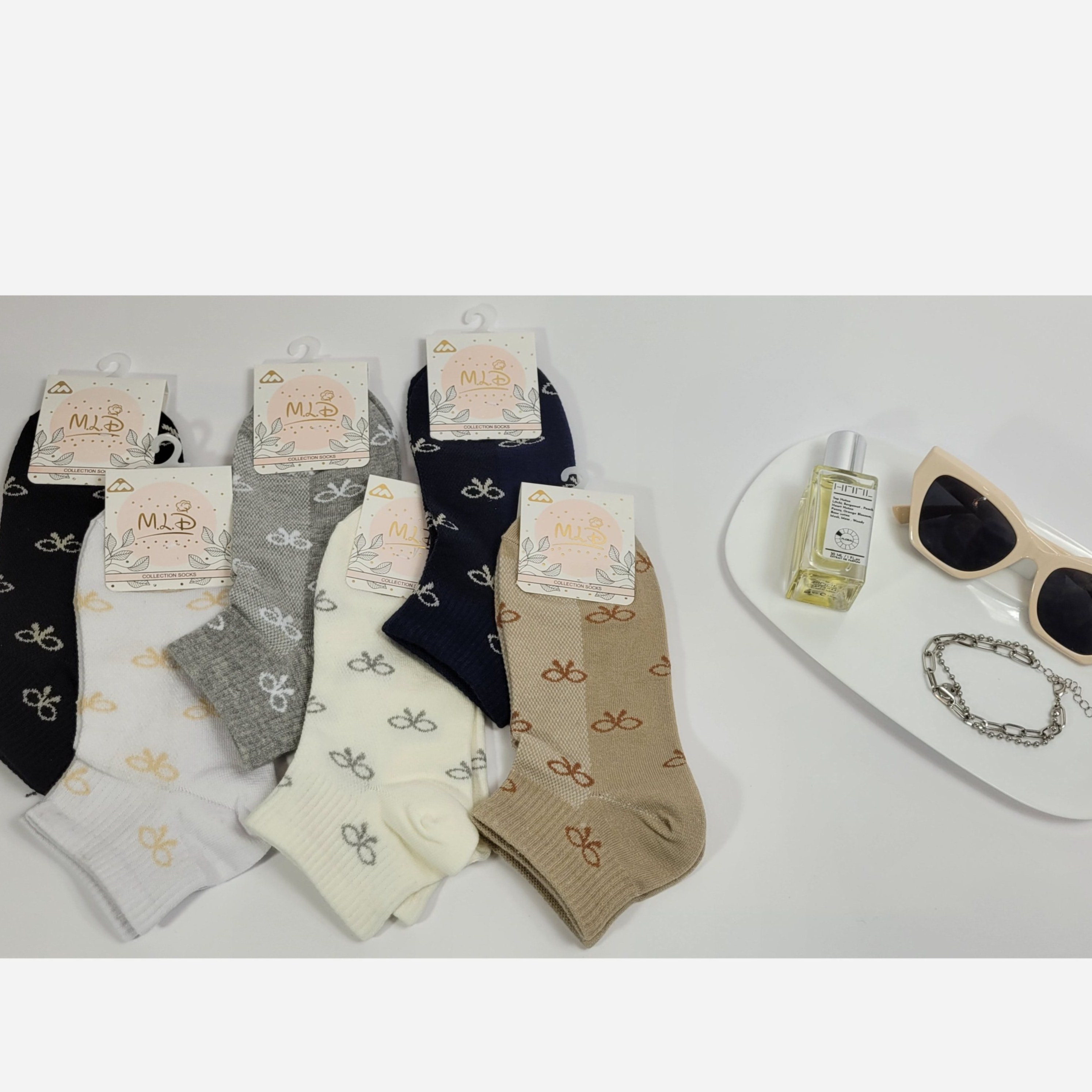 جوراب زنانه مچی طرح پاپیون - کد 028